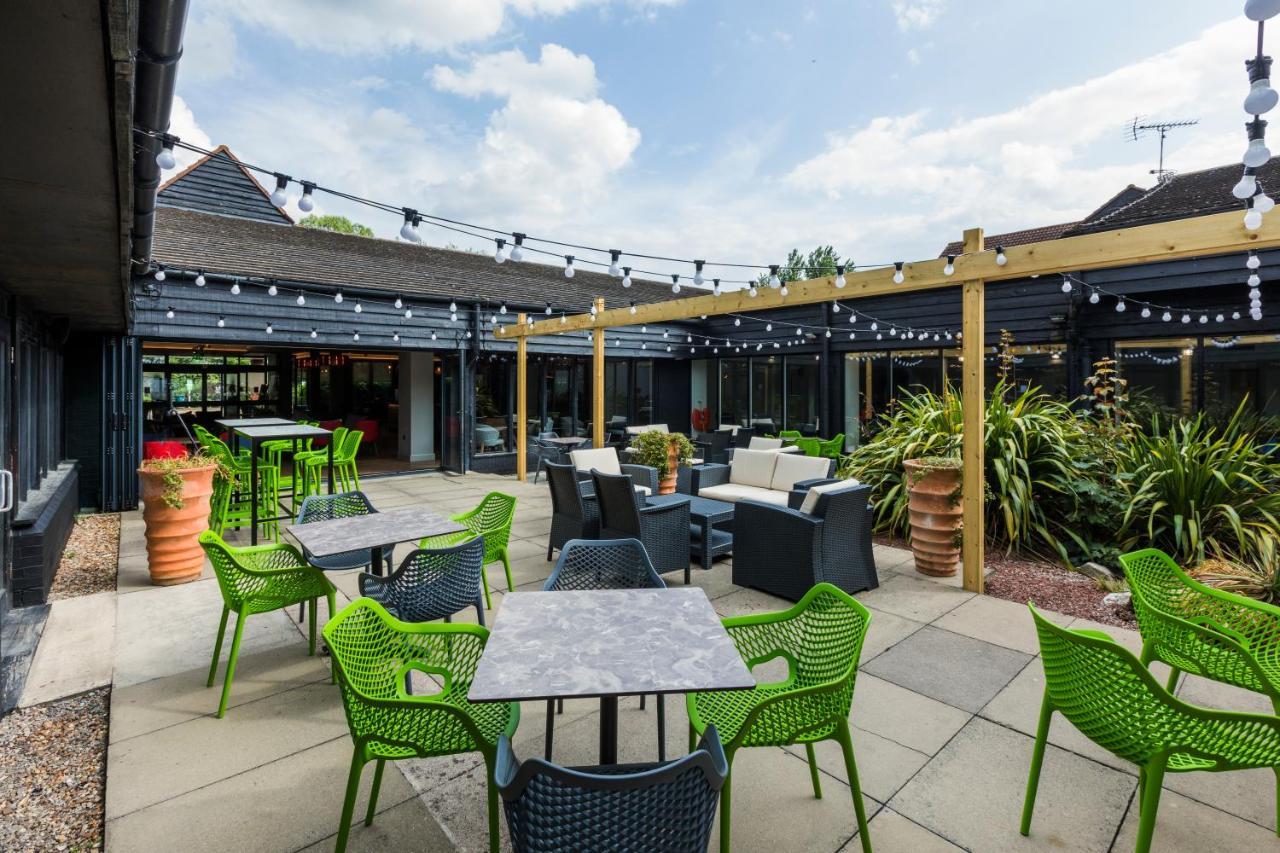Holiday Inn Cambridge By Ihg Girton  Екстериор снимка