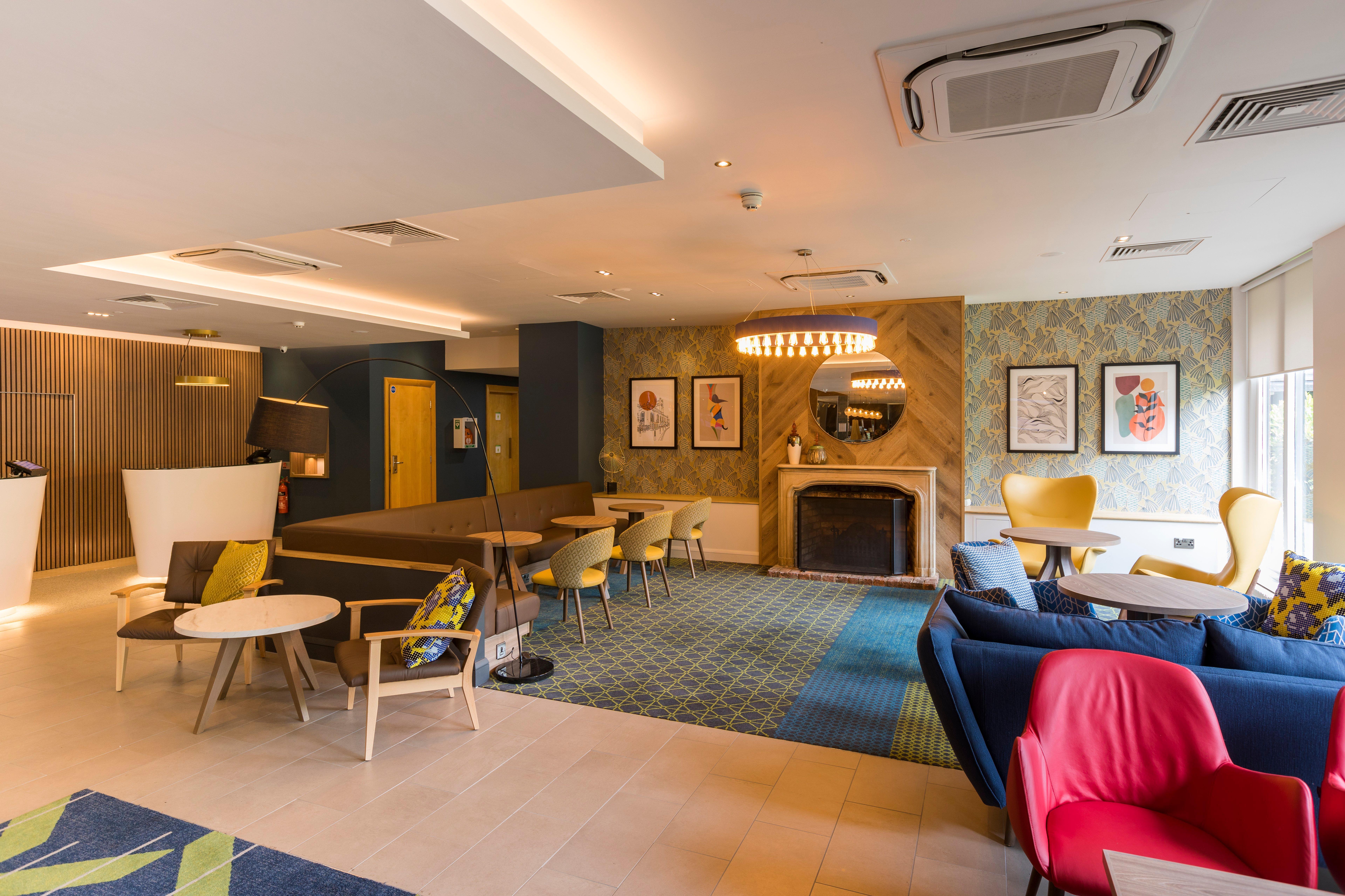 Holiday Inn Cambridge By Ihg Girton  Екстериор снимка