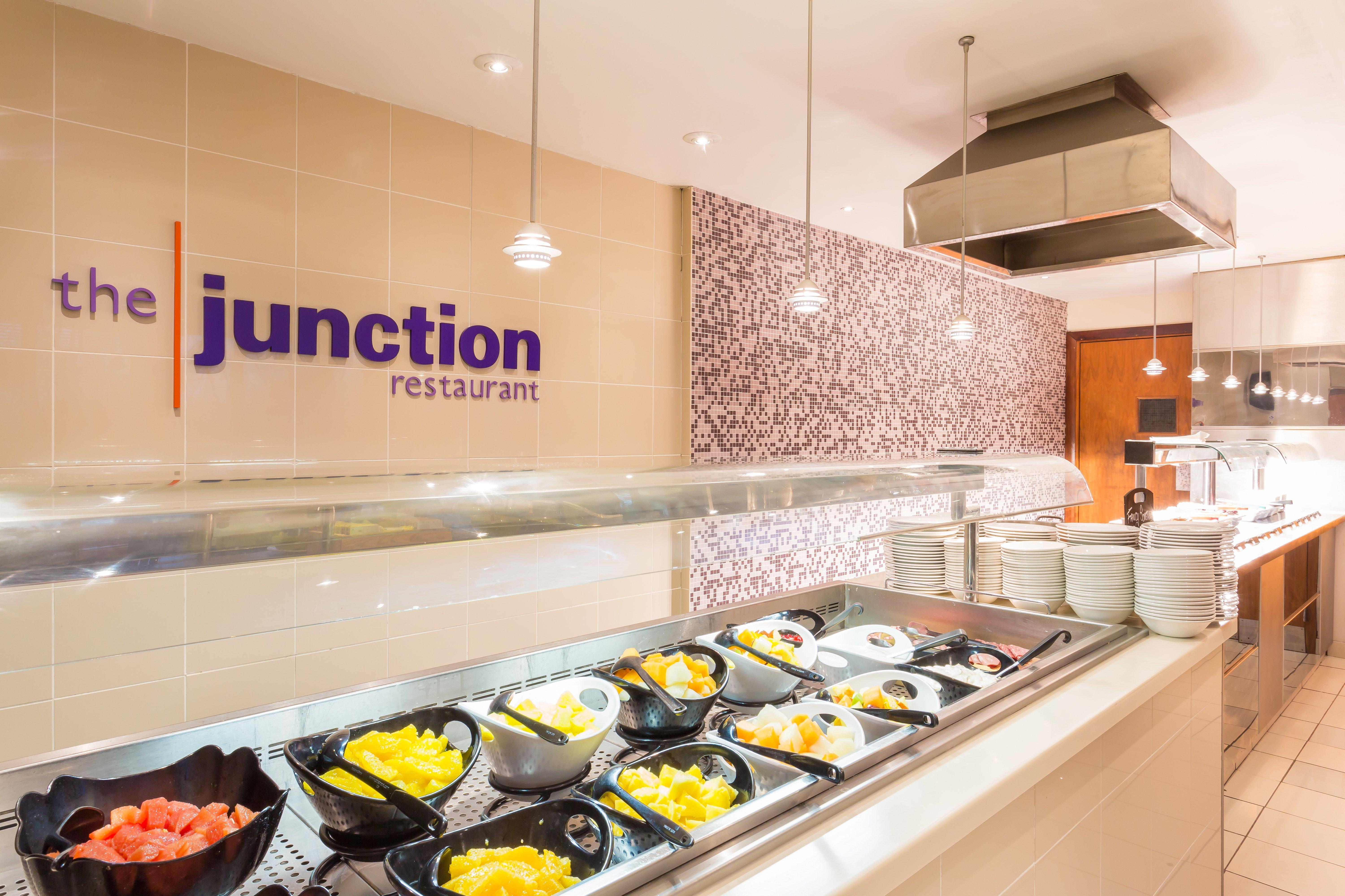 Holiday Inn Cambridge By Ihg Girton  Екстериор снимка