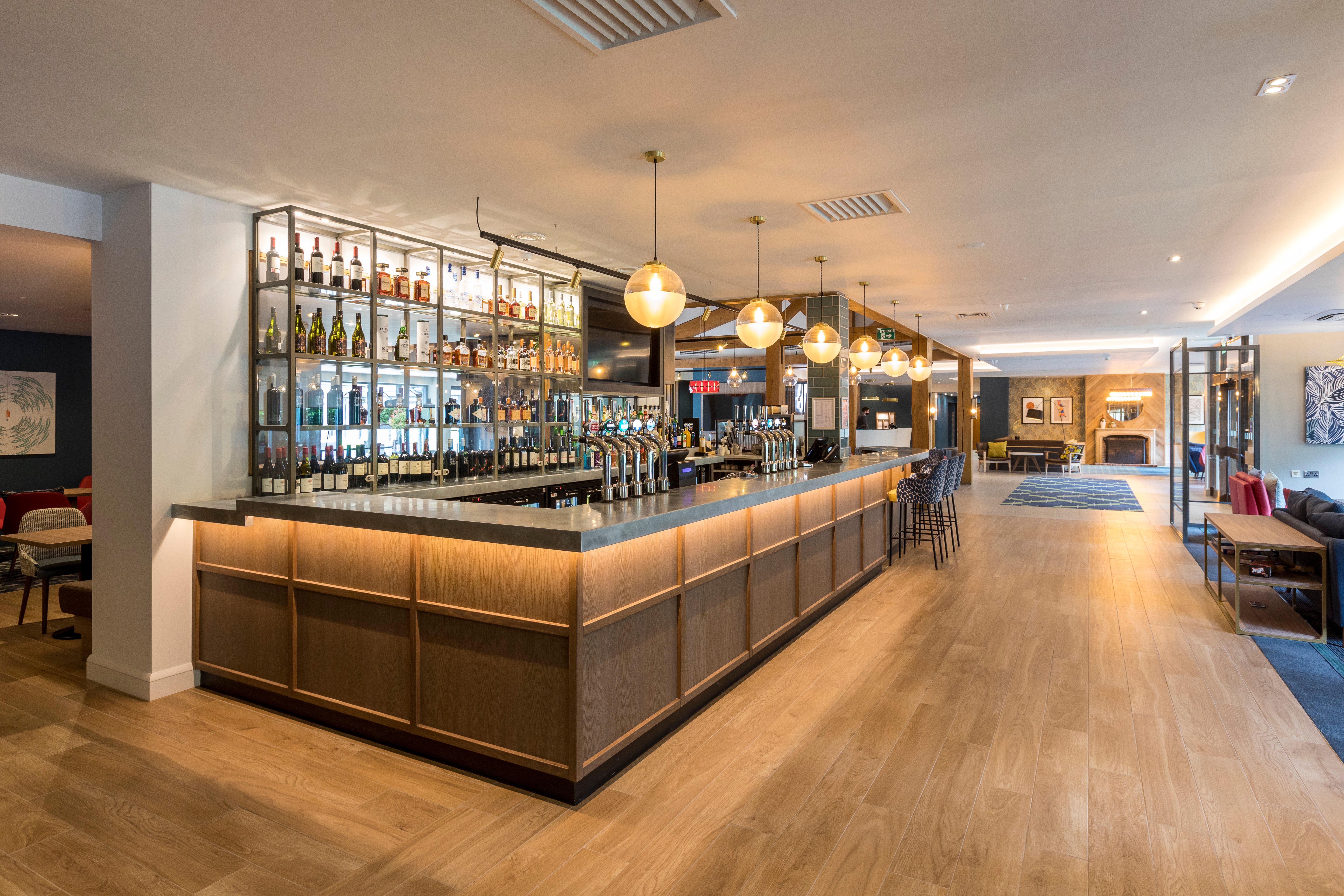 Holiday Inn Cambridge By Ihg Girton  Екстериор снимка