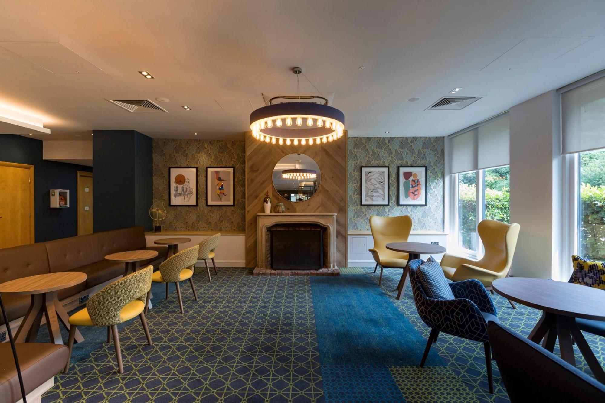 Holiday Inn Cambridge By Ihg Girton  Екстериор снимка